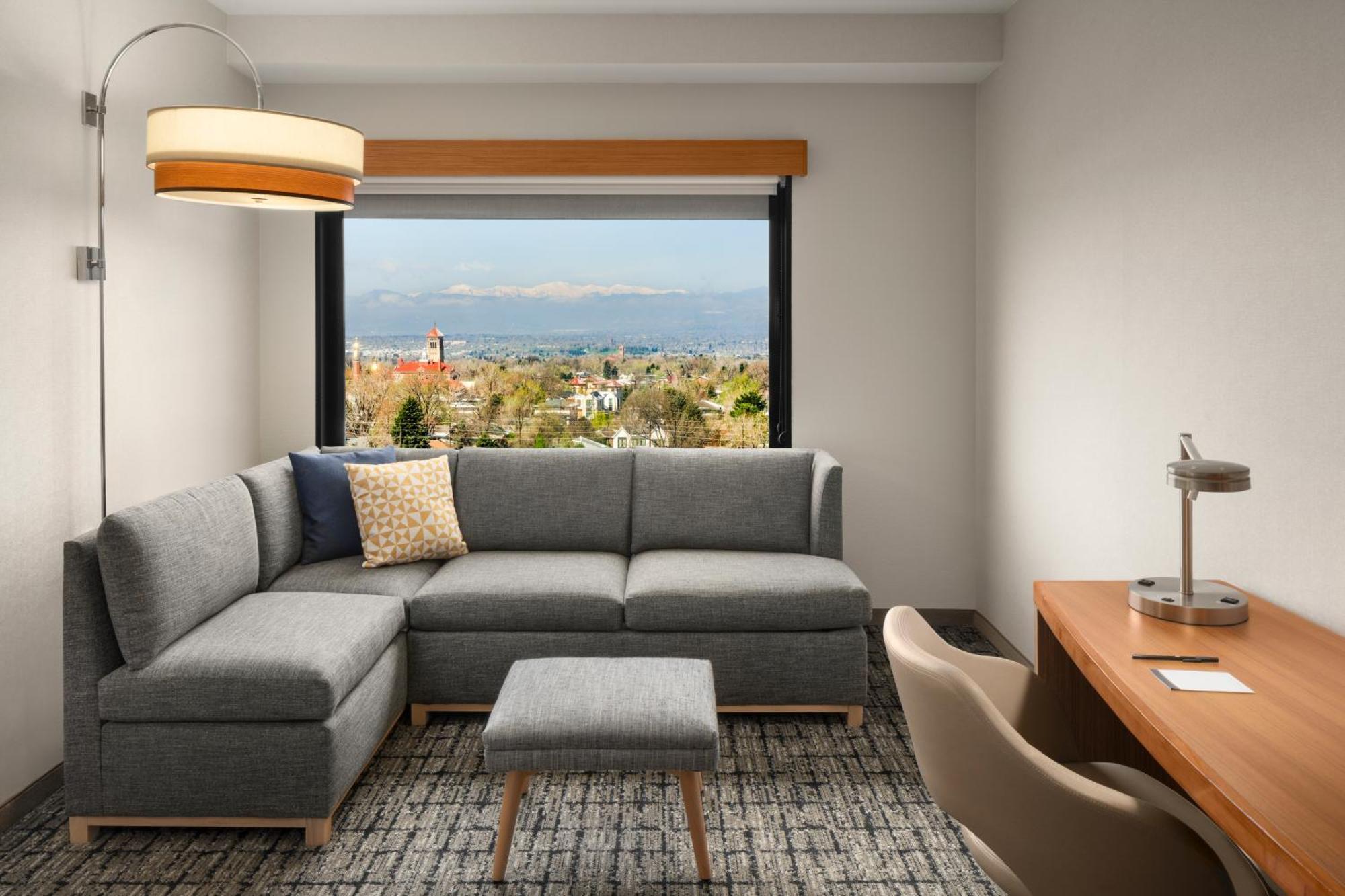 Hyatt Place Denver Cherry Creek Exteriör bild